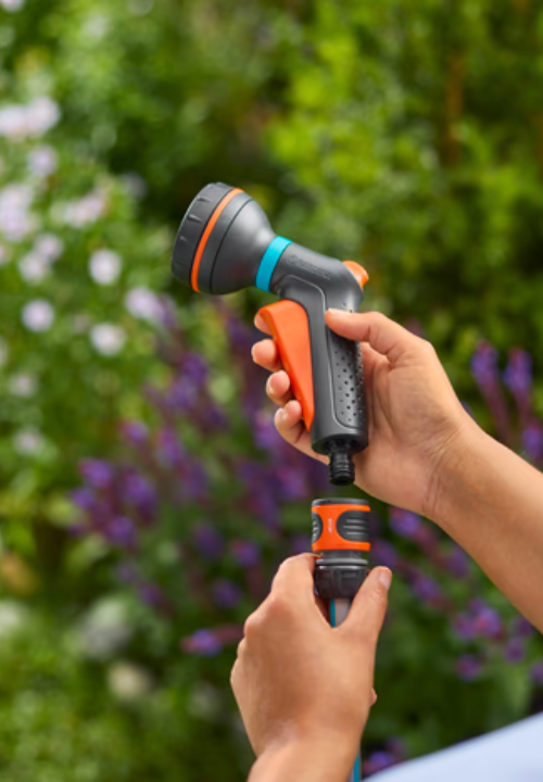 GARDENA broes kopen? deOosteindeOnline.nl heeft 'm! GARDENA broes kopen? deOosteindeOnline.nl heeft 'm!