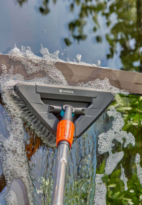 Op zoek naar het GARDENA schoonmaaksysteem? deOosteindeOnline.nl heeft 'm!