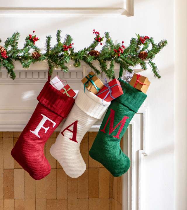 Alles voor kerst koop je op deOosteindeOnline.nl! Ontdek onze kerstsokken! Alles voor kerst koop je op deOosteindeOnline.nl! Ontdek onze kerstsokken!