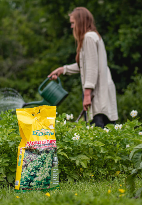 Tuinplantenvoeding: groente & kruiden | deOosteindeOnline.nl Tuinplantenvoeding: groente & kruiden | deOosteindeOnline.nl